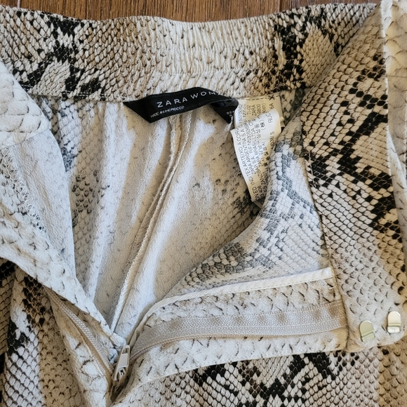 Zara python pants - Picture 3 of 6